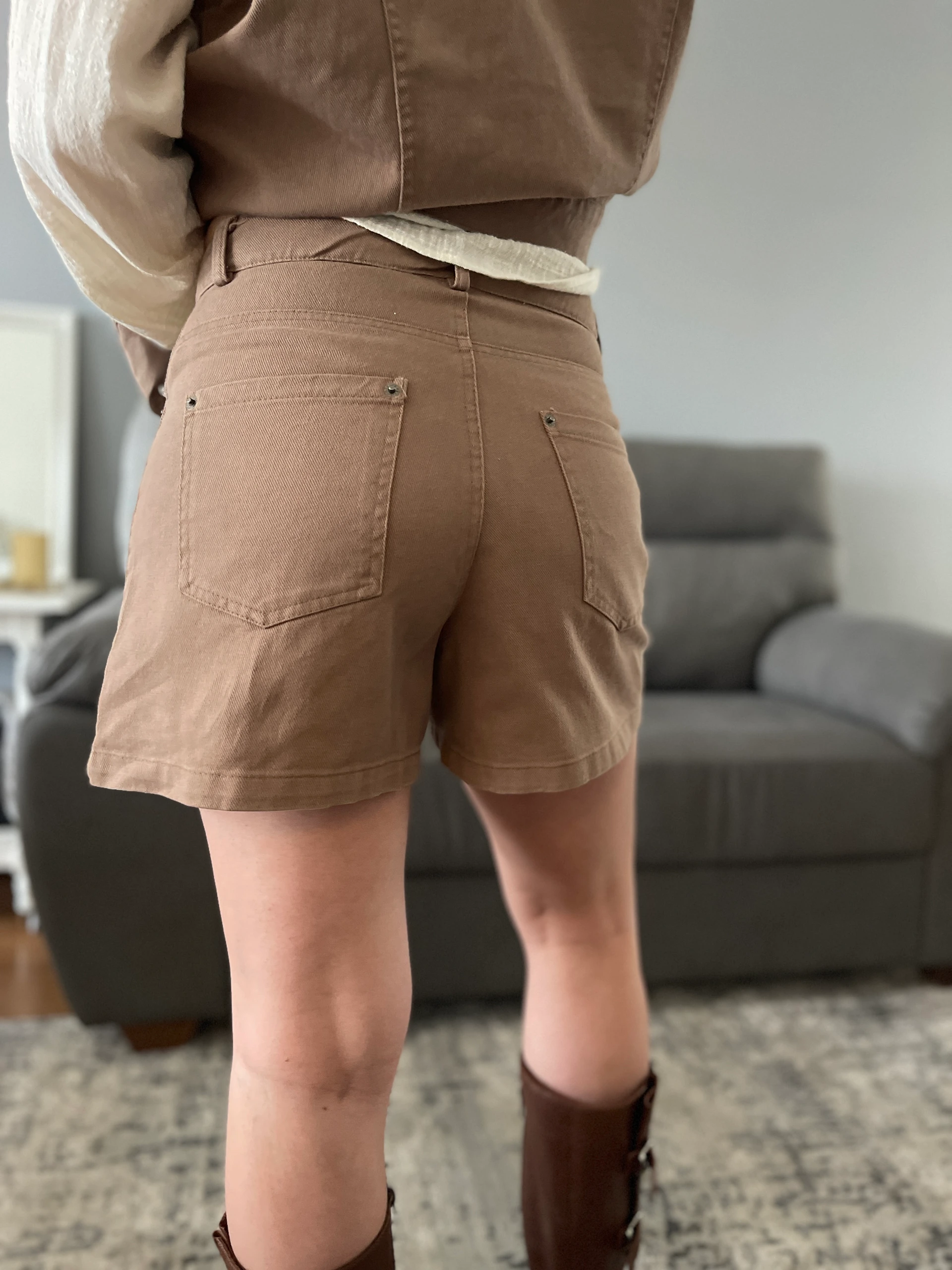 Short Sofia - Image 7