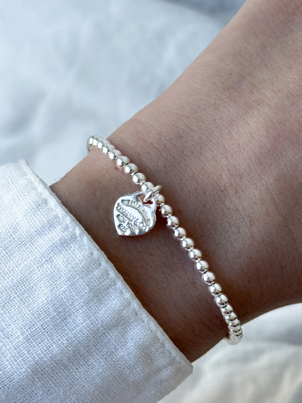 Pulsera Bolitas Corazón