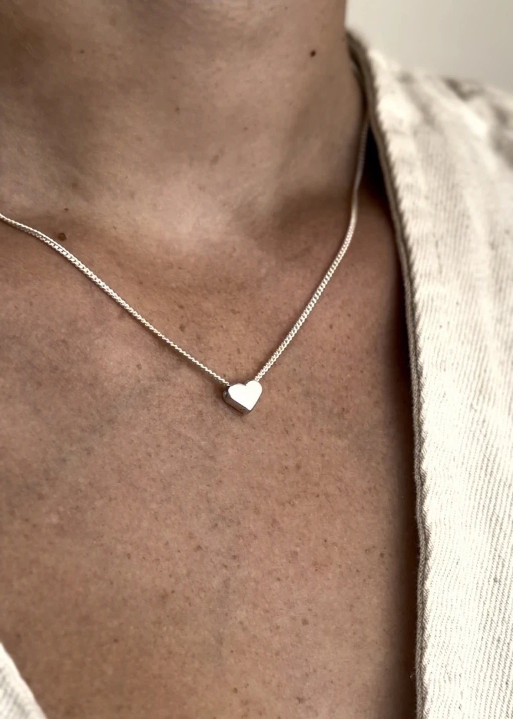 Collar Ama