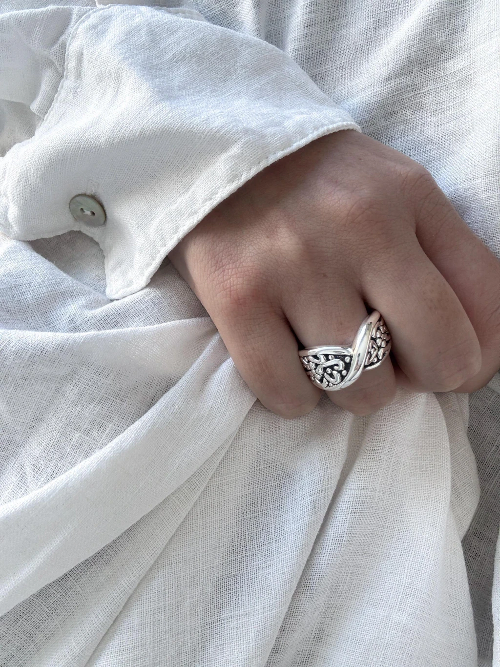 Anillo Zoe